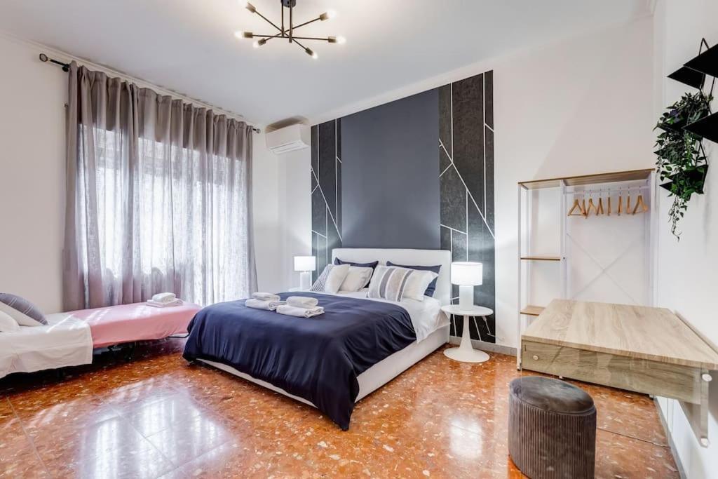 Appartamento Bdc - Rome, Open City! 3-bdr!