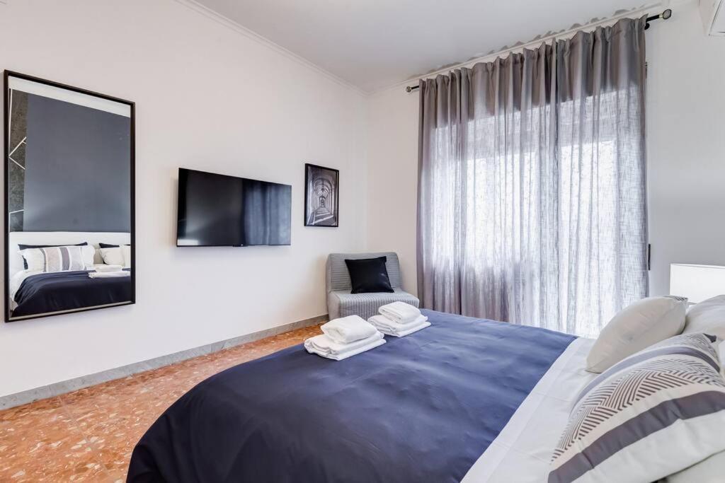 Bdc - Rome, Open City! 3-bdr! Apartment
